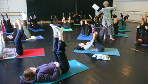 Cours avec des danseuses